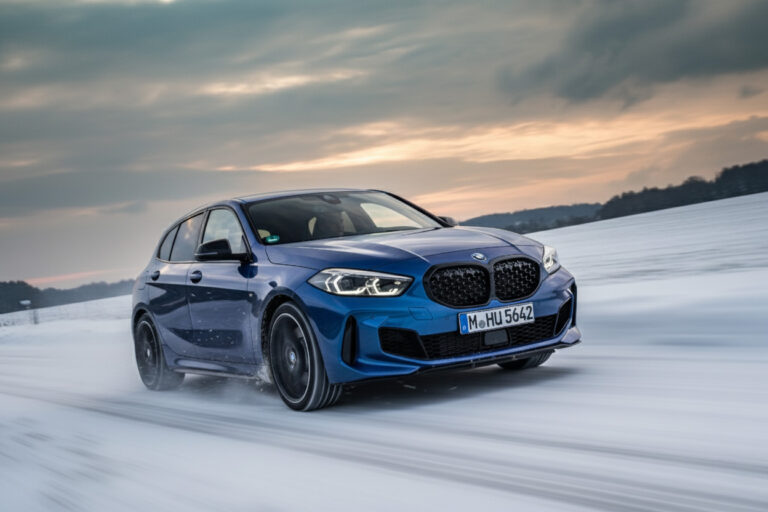 Wielki test opon zimowych Auto Bild 2025 (225/40 R18): jakie opony do hot-hatcha?