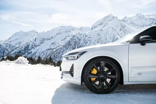 Pirelli P Zero Winter 2 - 6